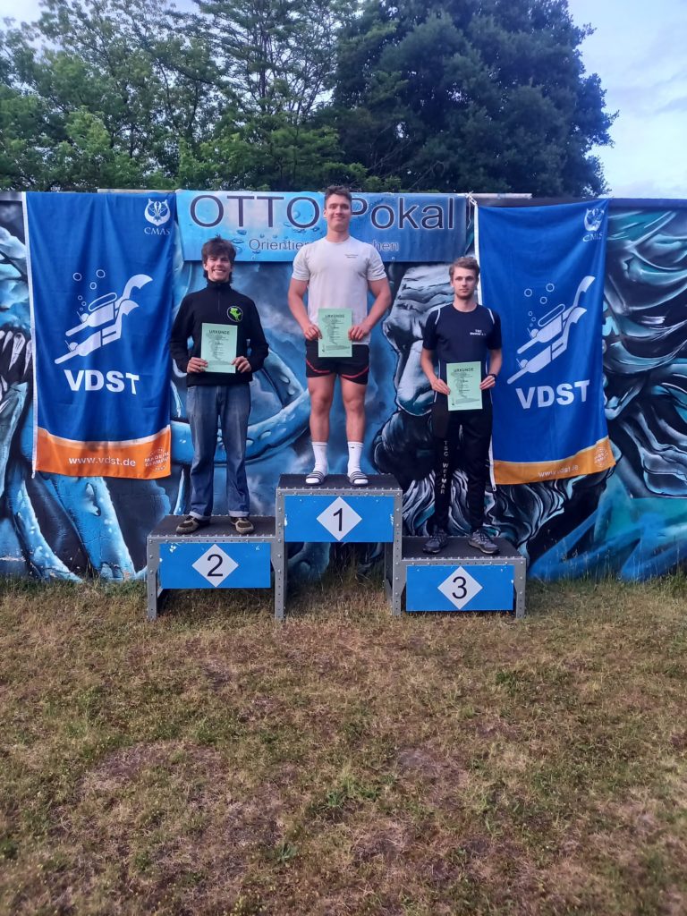 Siegerehrung für den Sternkurs der Männlichen Jugend, Nick steht auf Podium 2